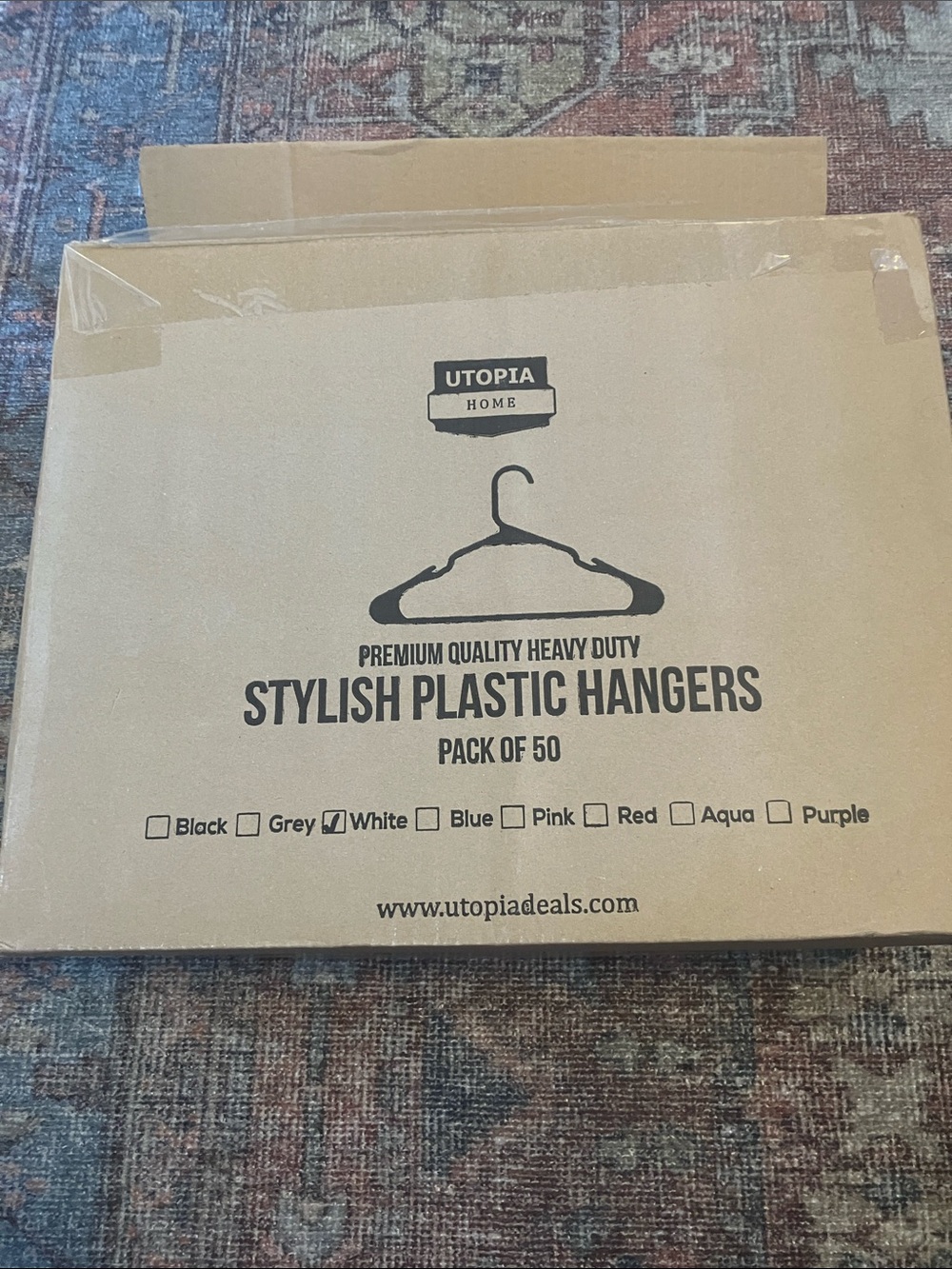 Utopia Home White Plastic Hangers - Pack of 50